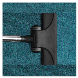 Hall encombré vs entrée dégagée et propre